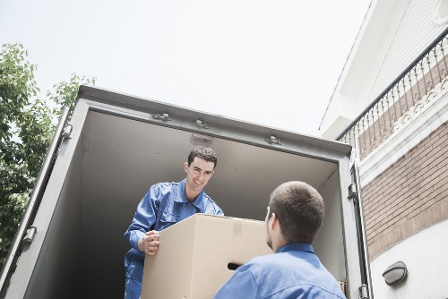 Local removal truck hire for homes and businesses in Camberwell
